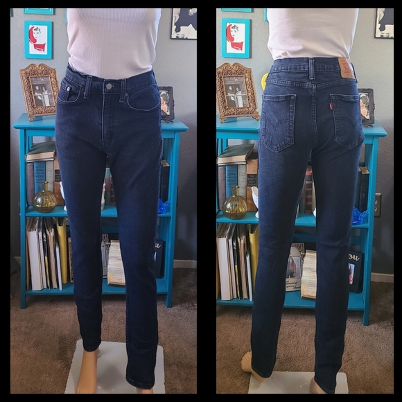 519 Levi's Highrise Jeans